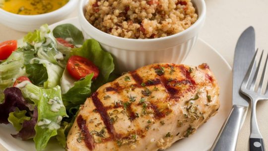 « Économiser sur son alimentation tout en mangeant sainement : astuces et bons plans »