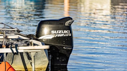 Les étapes clé pour un hivernage réussi de votre moteur bateau